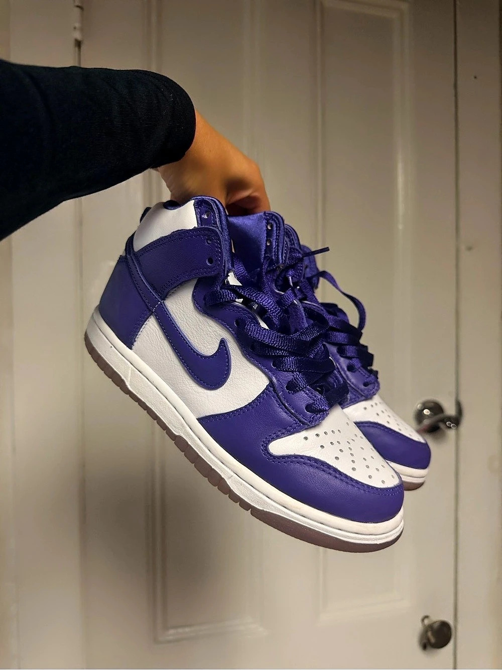 Nike Dunk High-Top Sneakers in Purple & White US 5.5 Like New